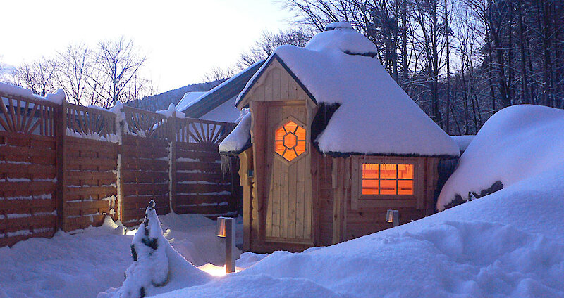 Blocksauna von der Wald-Wellness-Suite